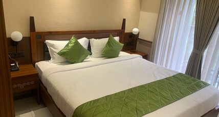 Hotel La-Mishika Room Type - Single Premium