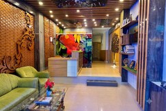 Hotel Grand Hill