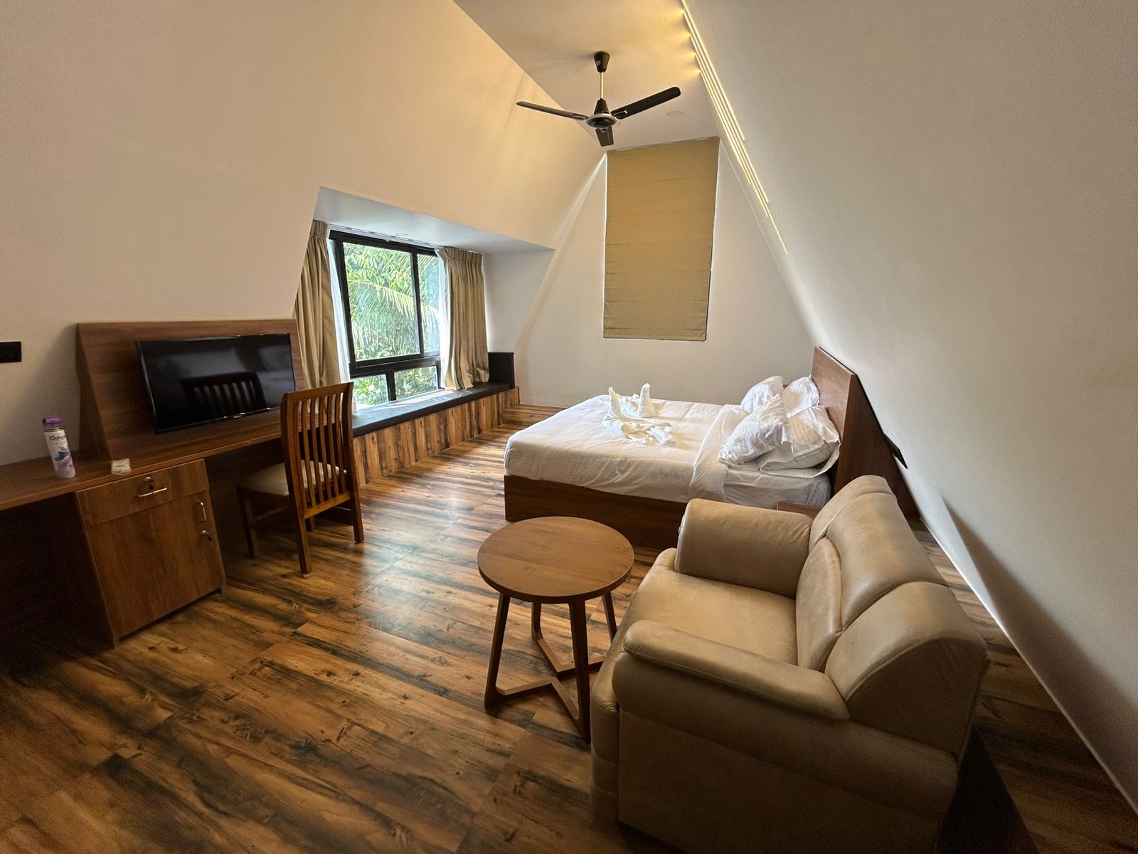 MANGALATH RESORTS - Tap to explore photos