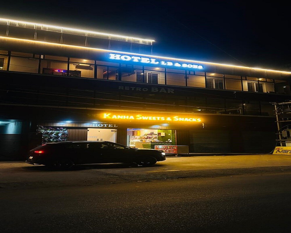 Hotel LB and Sons - Tap to explore photos