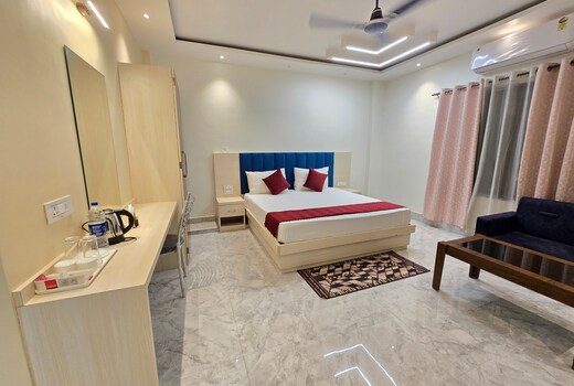 Hotel Marigold Grand