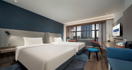 Holiday Inn Express SHANGHAI QINGPU MODULI Room Type - 2 Twin Standard City View