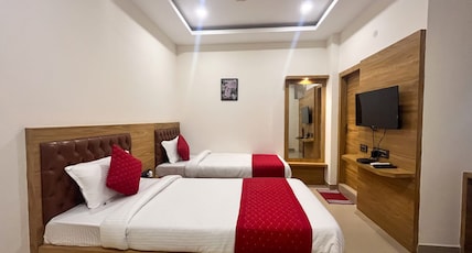 Air Valley Inn Room Type - Double Executive Club room (200 Sq. Ft) Air Valley Inn Room Type - Double Executive Club room (200 Sq. Ft)
