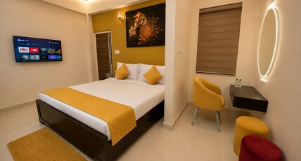 Hotel Golden Lotus Room Type - Family Room with Living Room Hotel Golden Lotus Room Type - Family Room with Living Room