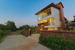Mimosa villa by Aqua Stay