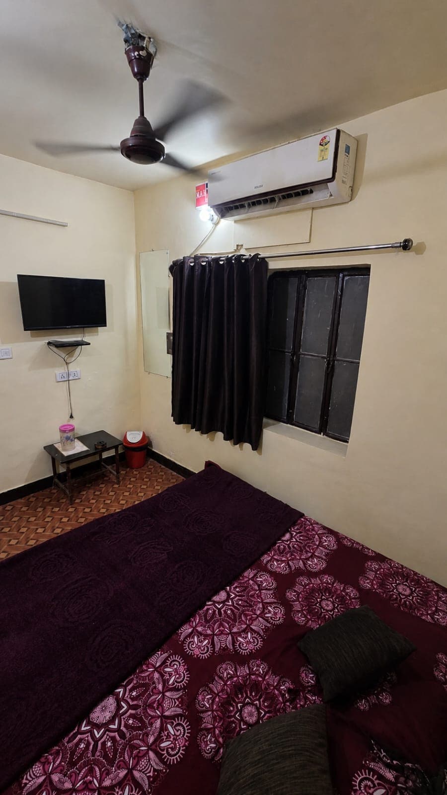 Hotel Dharohar Palace ( Last check In time at 10 Pm ) - Tap to explore photos