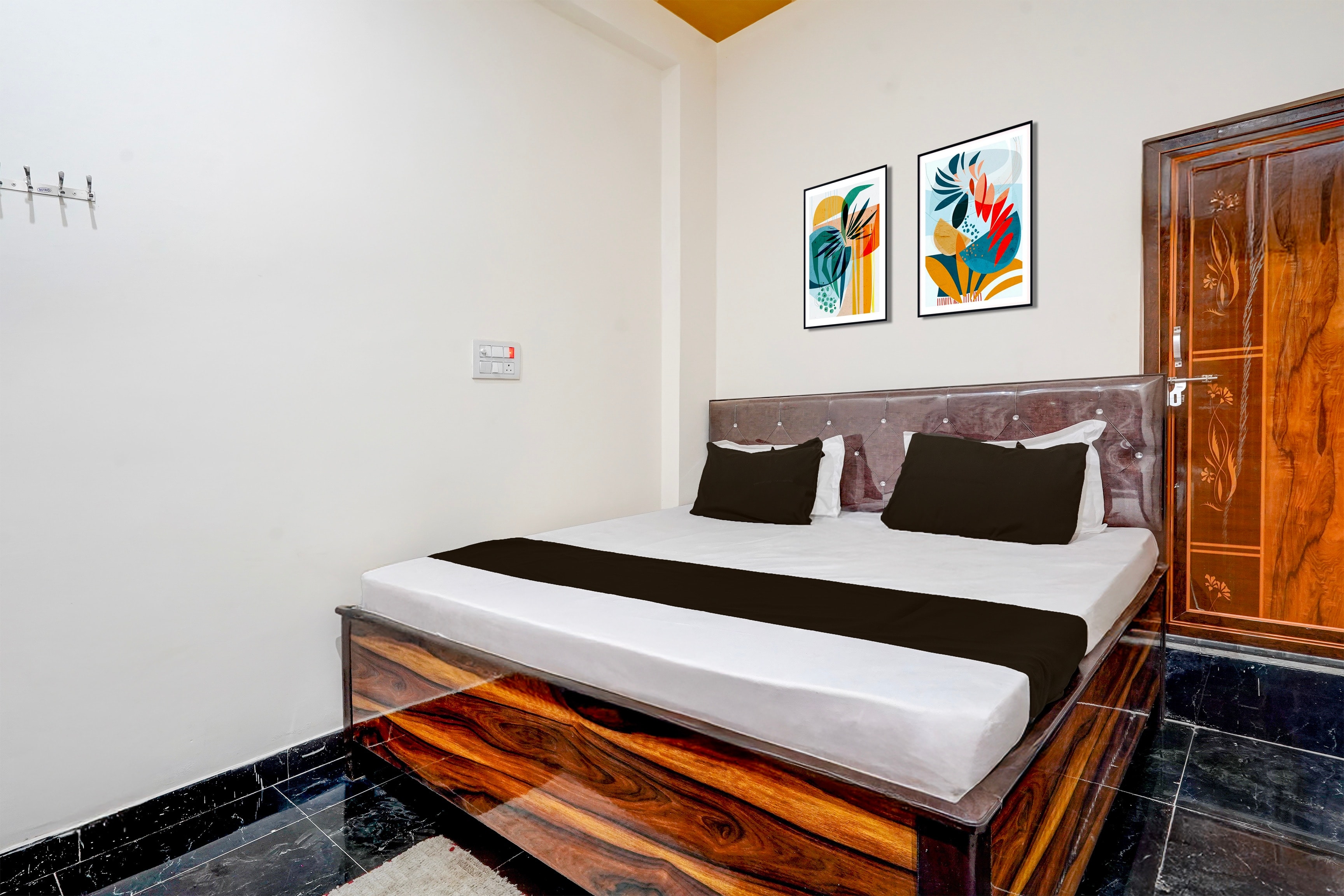 SPOT ON Trivedi Hotel - Tap to explore photos