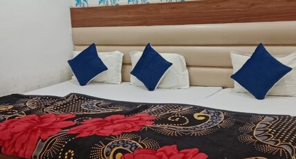 The Mansarovar Palaces Room Type - AC Triple Bed Room