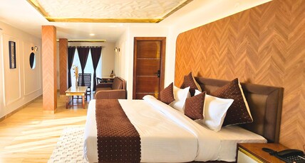 Sunoraa Luxury Hotel And Spa Room Type - Luxury Suite Room