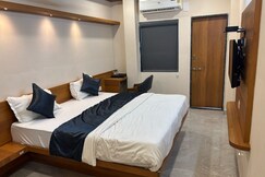 Hotel Shree Gurukrupa