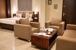 Hotel Urban Boutique, 200 Meters From Gandhi Nagar Railway Station