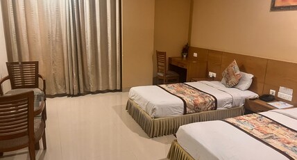 HOTEL BLUE PEARL Room Type - DELUXE ROOM
