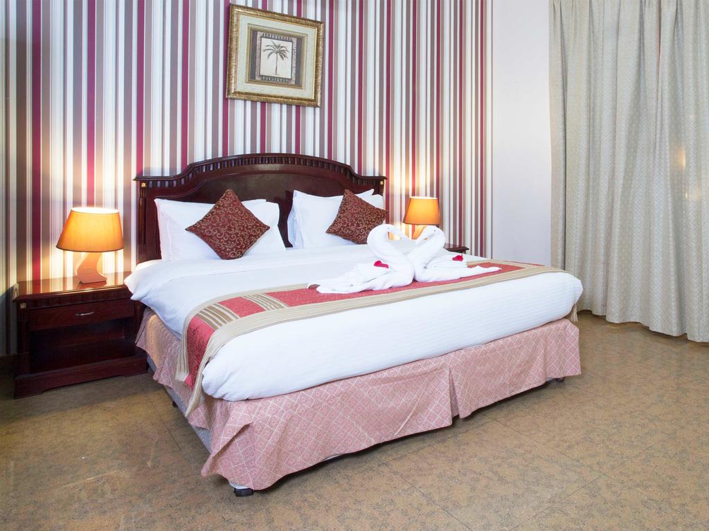 Safeer International Hotel - Tap to explore photos