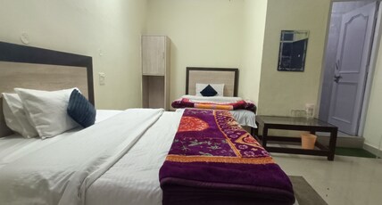 Shane Villa Residency Room Type - Family Room with Balcony and Mountain View