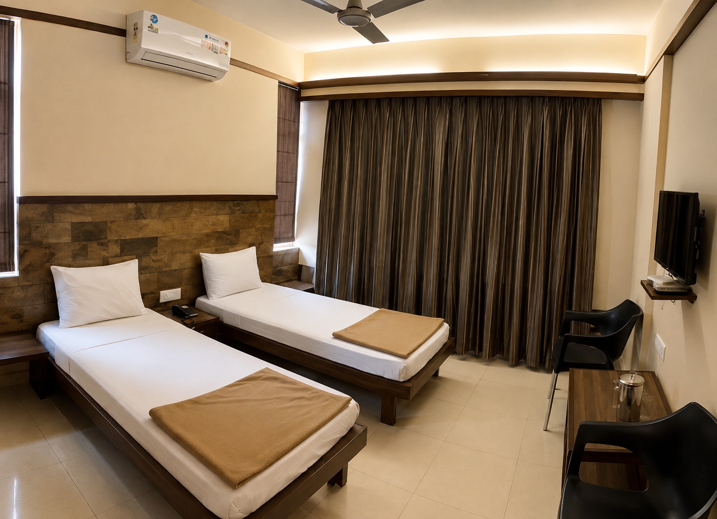 Hotel Namrata Gadhinglaj - Tap to explore photos