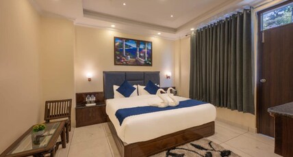 Hotel Rajmahal Green Room Type - Deluxe Room