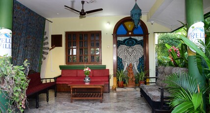 Bella Villa | Rooms in Homestay Room Type - Premium Ocean view  AC room - Roof Garden - ARAVELAM