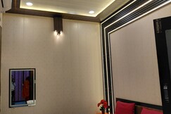 Shivay Guest House