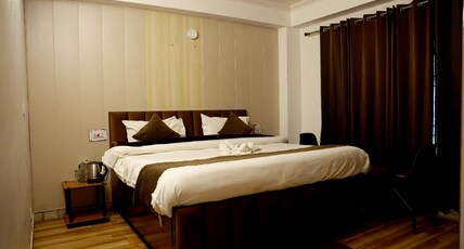 Hotel Himalayan Roots Room Type - Deluxe Room
