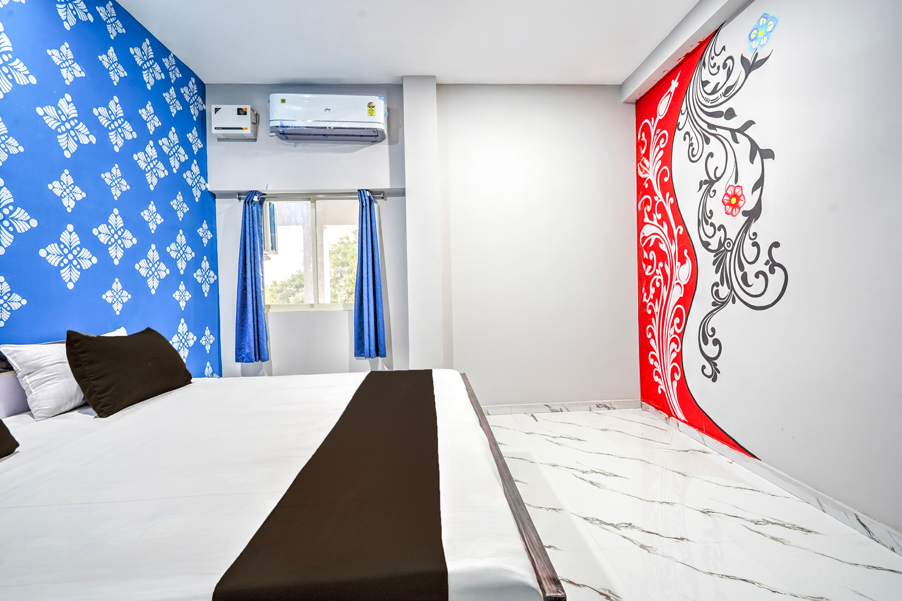 HOTEL O JYOTI GUEST HOUSE - Tap to explore photos
