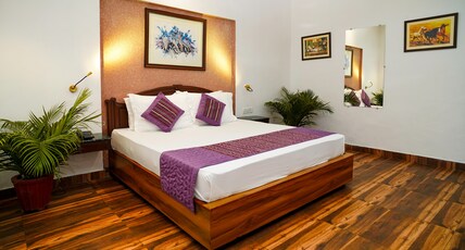 SIRMOUR RETREAT Room Type - Bird Forest Trail  Cottage