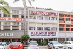 Jullundur Hotel