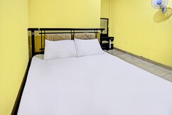 Hotel O Kos Agi Mataram Near Masjid Hissoh Al-Faham