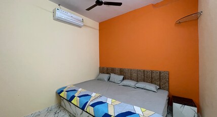 Advik palace Room Type - Super Deluxe