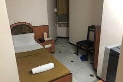 Address of Hotel Golden Plaza 