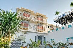 KHAKHRI HAVELI  A Boutique Hotel