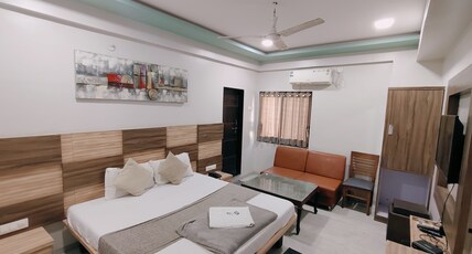 Hotel Pragati Inn Room Type - Super Deluxe AC Room