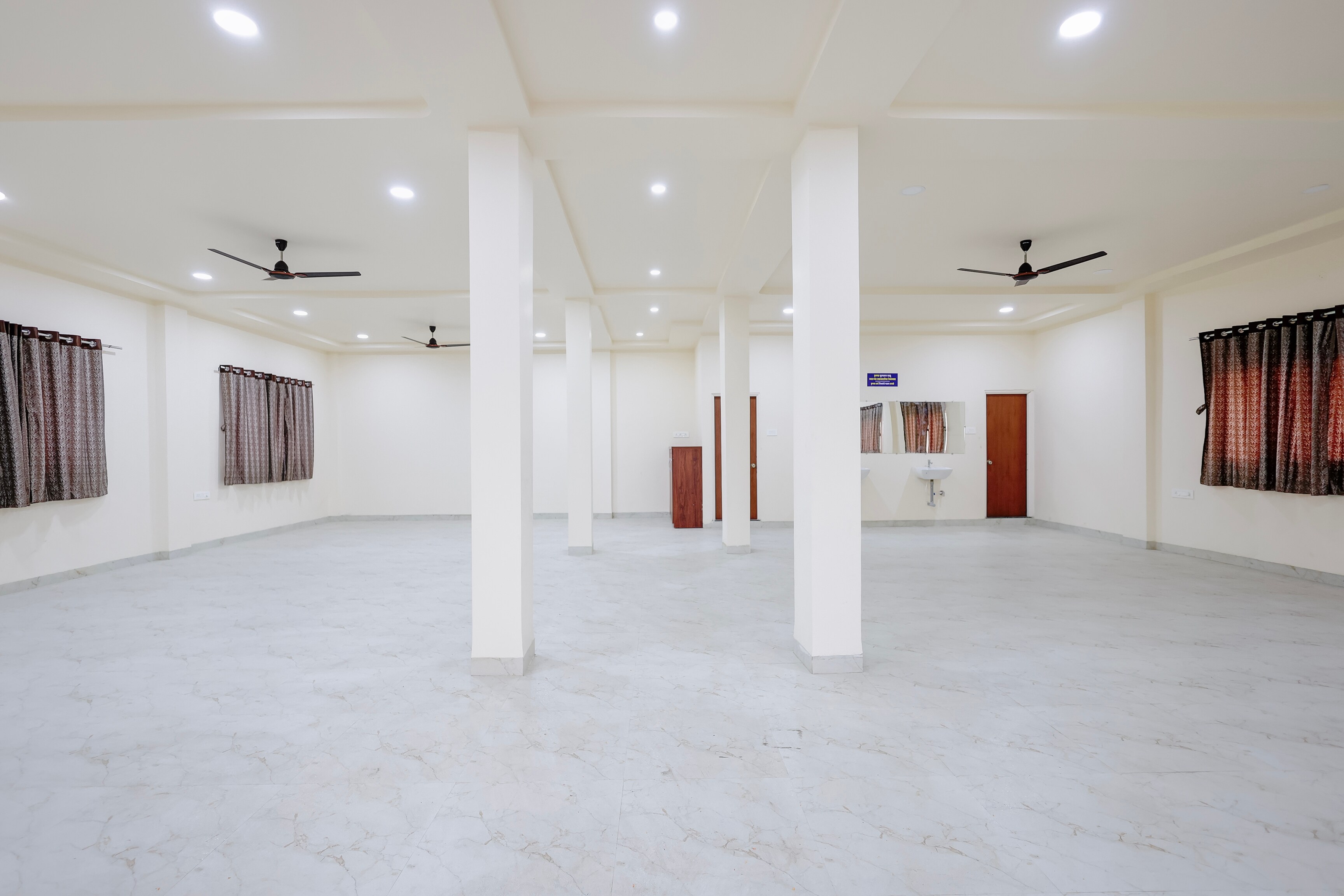 Main gallery
