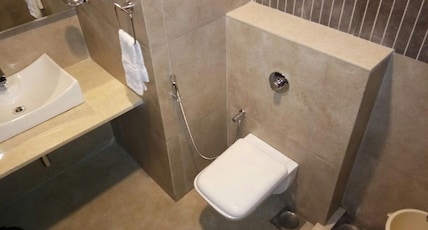 Rajdeep Hotel Chotila Room Type - EXECUTIVE ROOM Rajdeep Hotel Chotila Room Type - EXECUTIVE ROOM