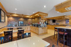 Best Western Plus Olympic Inn