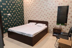 Address of Hotel O SURYA HOTEL