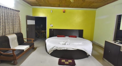 Green Touch Dooars Eco Resort Room Type - Round Bedded premium super Deluxe Room 1 st floor Green Touch Dooars Eco Resort Room Type - Round Bedded premium super Deluxe Room 1 st floor