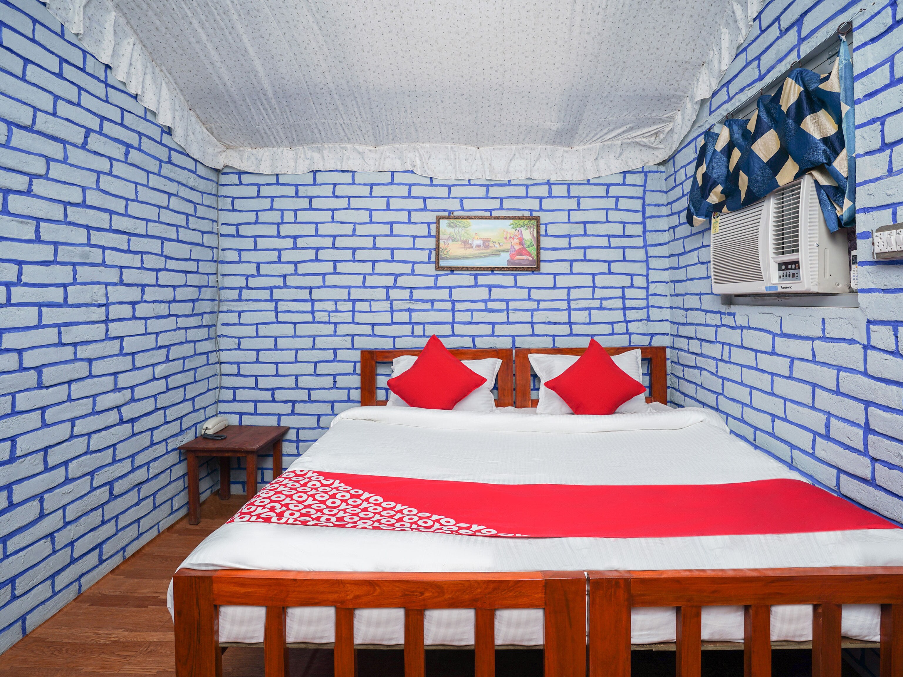 Hotel Rudra - Tap to explore photos