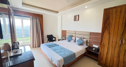 Hotel Rivera (Beach Facing) Room Type - Deluxe Side Sea Facing with Balcony