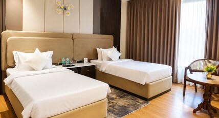 Hotel Luxe Manor Mohali Room Type - Twin Room