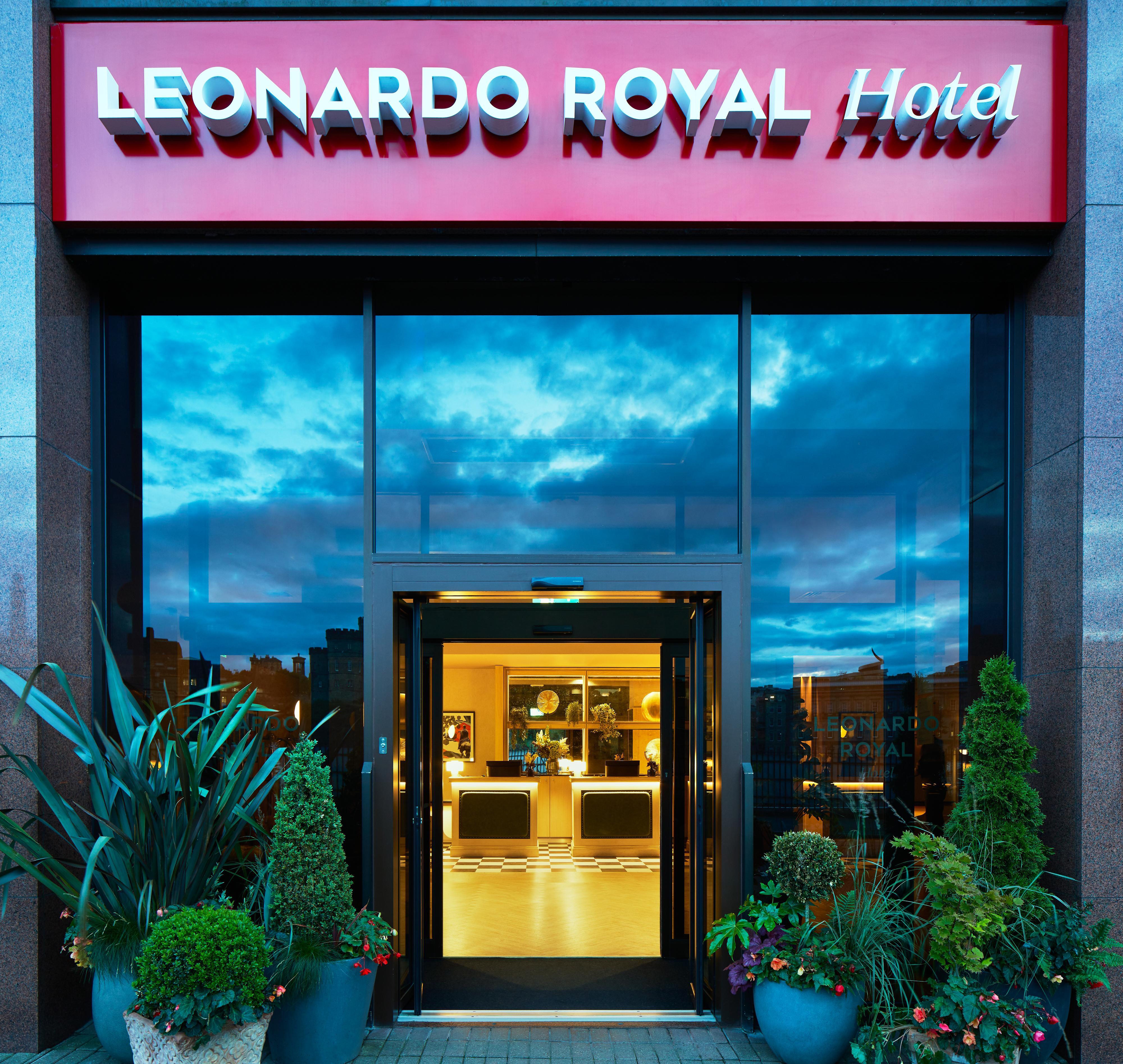 Leonardo Royal Hotel Edinburgh - Tap to explore photos