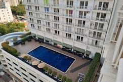 Urban Stay DLF My Pad