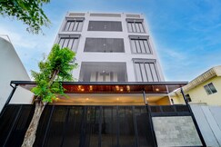 Collection O TJ Brother Cengkareng