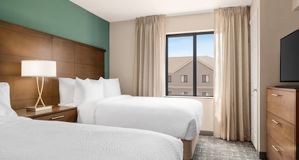 Staybridge Suites OKLAHOMA CITY-QUAIL SPRINGS Room Type - 2 Double Beds 1 Bedroom Suite