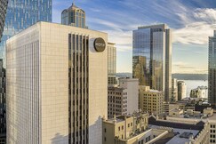Hilton Motif Seattle