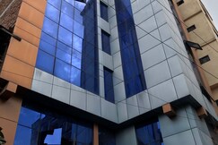 HOTEL ACE