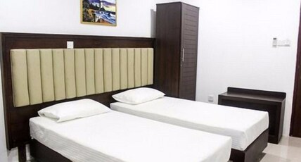 Metro City Hotel Colombo Room Type - Deluxe Room Metro City Hotel Colombo Room Type - Deluxe Room