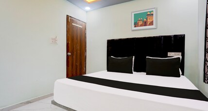 Hotel O Dream Stay Room Type - Classic
