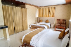 SNR Grand, Badrinath