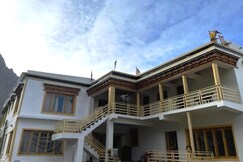 Nubra Delight Camp | Tents & Homely Meals