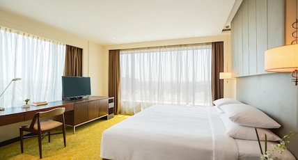 Renaissance Ahmedabad Hotel, A Premium Marriott Hotel Room Type - Executive Suite with Living Area & City/Garden View Renaissance Ahmedabad Hotel, A Premium Marriott Hotel Room Type - Executive Suite with Living Area & City/Garden View